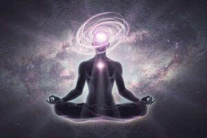 Kronenchakra-Yogaposen: 12 Asanas, um Sahasrara und spirituelle Verbindung zu erwecken