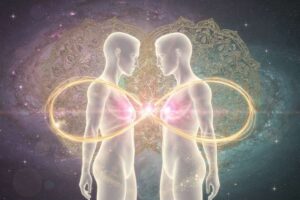 Zwillingsflammen-Zeichen: Anzeichen, Bedeutung & spiritueller Leitfaden