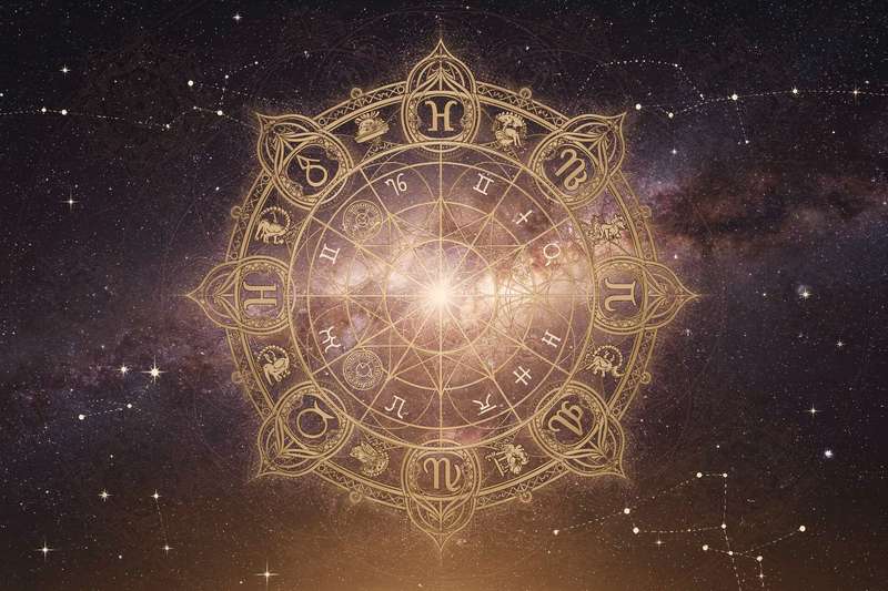 Astrologische Grafik mit Tierkreiszeichen und Symbolen für Liebe und Leidenschaft im September.